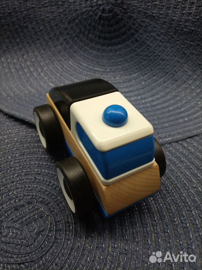 IKEA машинка деревянная