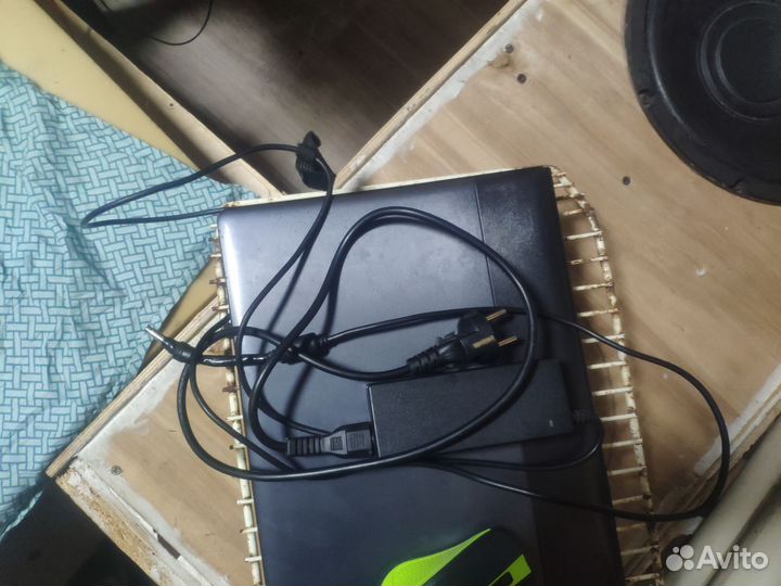 Продам ноутбук