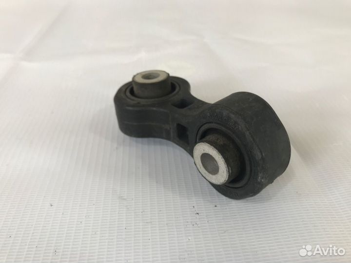 Стойка стабилизатора задняя Audi A5 8T cdnc 2011