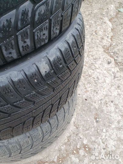 Michelin X-Ice North 225/55 R16