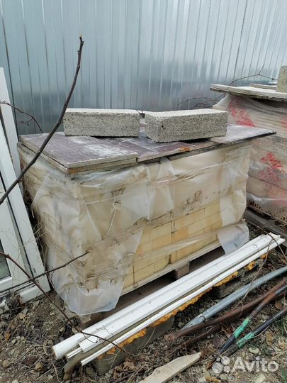 Кирпич огнеупорный печной шамотный