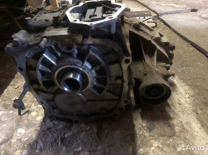 Раздатка форсунки Montero sport раздаточная коробк