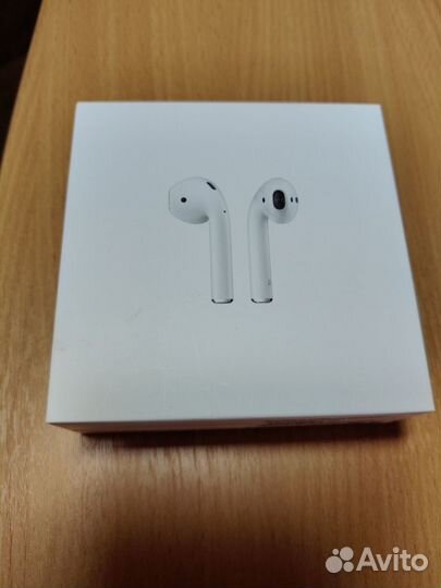 Беспроводные наушники apple airpods