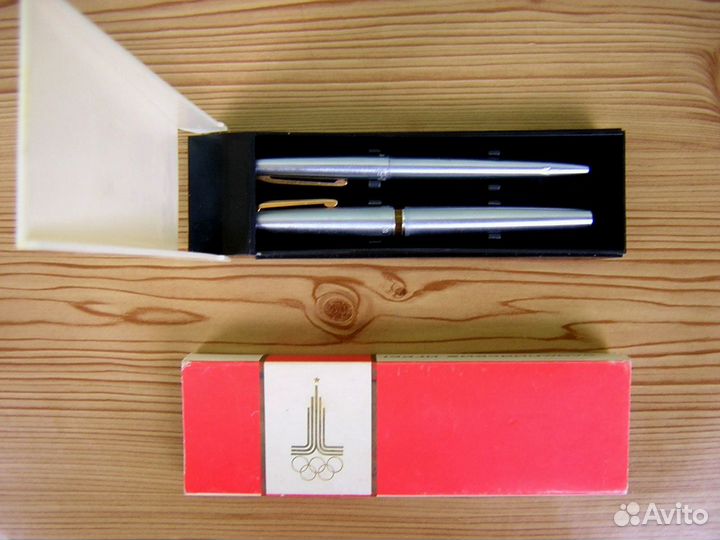 Олимпиада-80 - набор из 2-х ручек в футляре - СССР