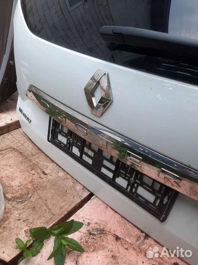 Крышка багажника на renault duster 2
