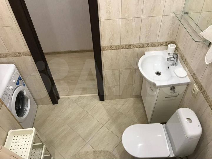 2-к. квартира, 64 м², 15/25 эт.