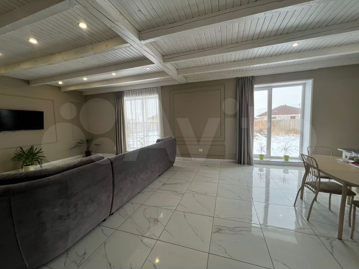 Дом 162 м² на участке 10 сот.