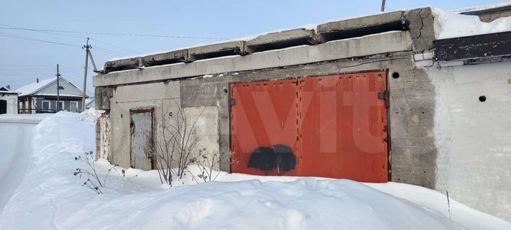 Гараж, > 30 м²