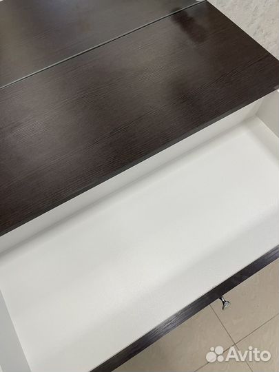 Туалетный столик, 80х45х156 см