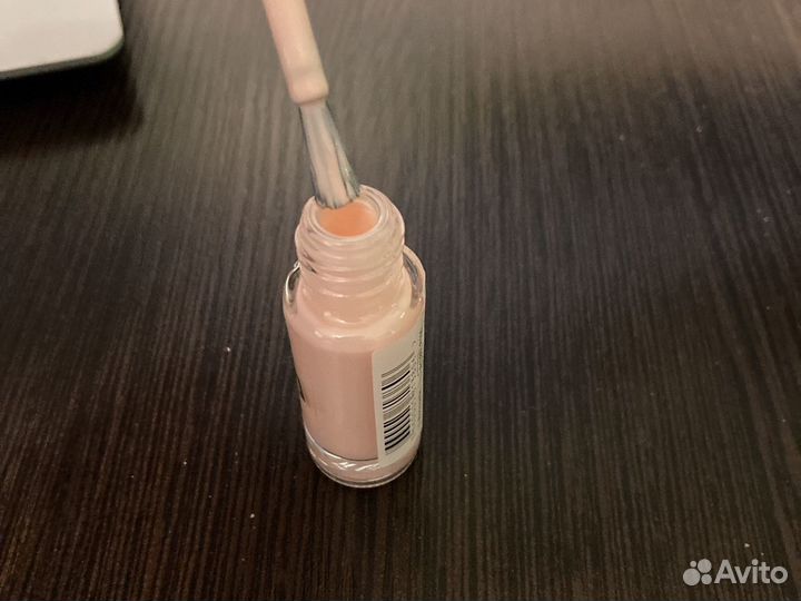 Лак для ногтей новый