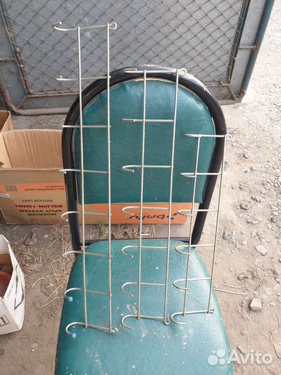 Вешалки - крючки настенные