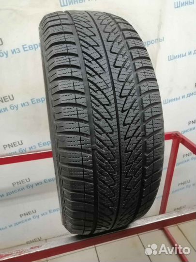 Goodyear UltraGrip 8 Performance 225/55 R16