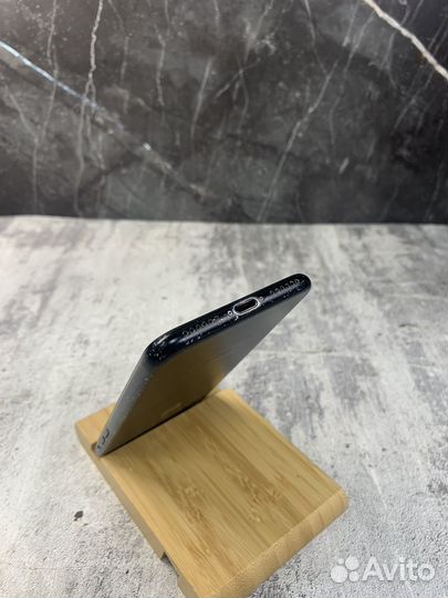 iPhone 7, 32 ГБ
