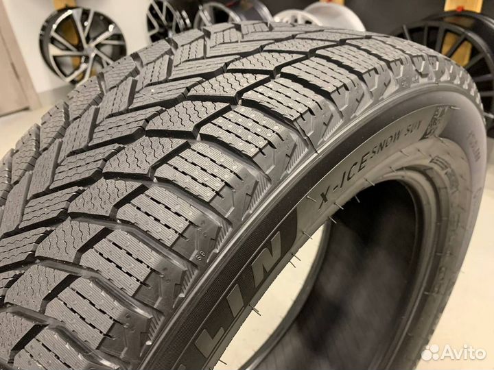 Michelin X-Ice Snow 225/40 R18 92H
