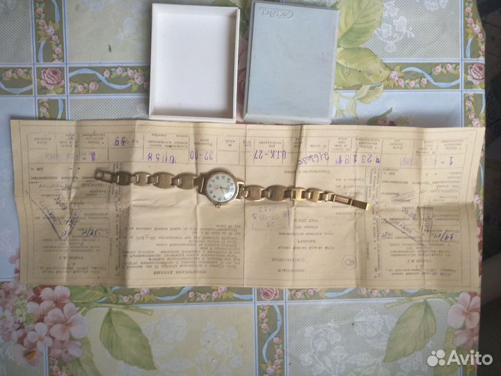 Часы женские 