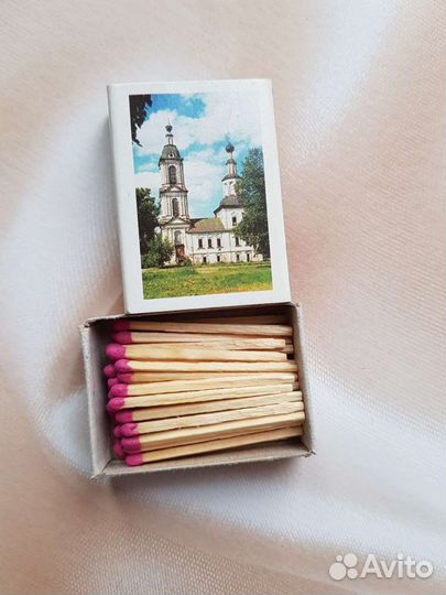 Сувенирные спички Углич