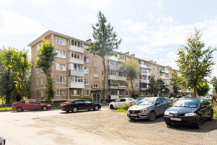 2-к. квартира, 43,7 м², 1/5 эт.