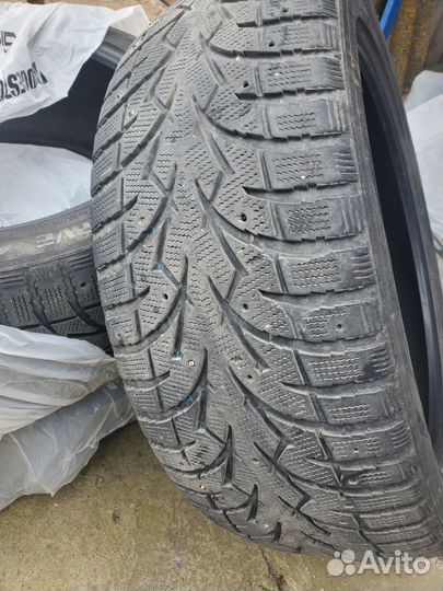 Toyo Observe W/T-R 265/45 R21 104