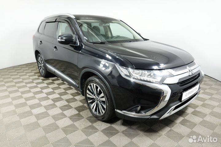 Mitsubishi Outlander 2.0 CVT, 2018, 86 841 км