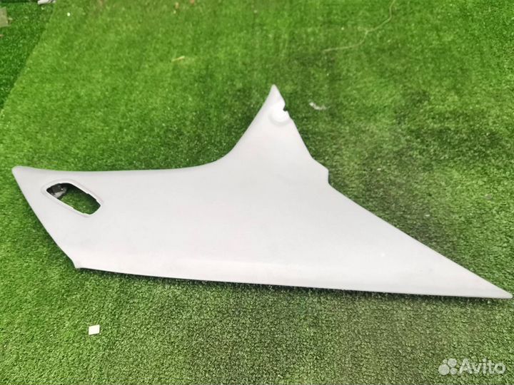 Пластик салона задний левый Mitsubishi Galant EA1A