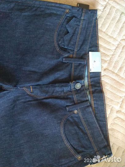 Джинсы женские новые Levi's W34L32