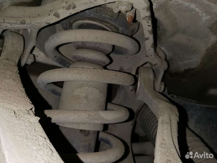 Передние стойки Audi A6 C6