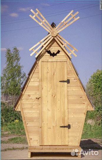 Дачный туалет с лебедем PGZ