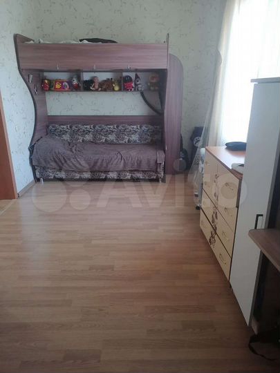 3-к. квартира, 58 м², 1/2 эт.