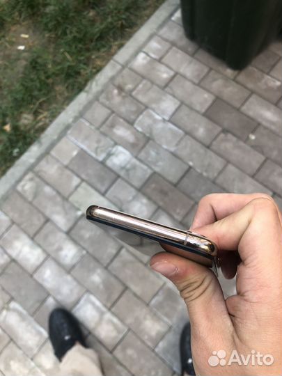 Телефон