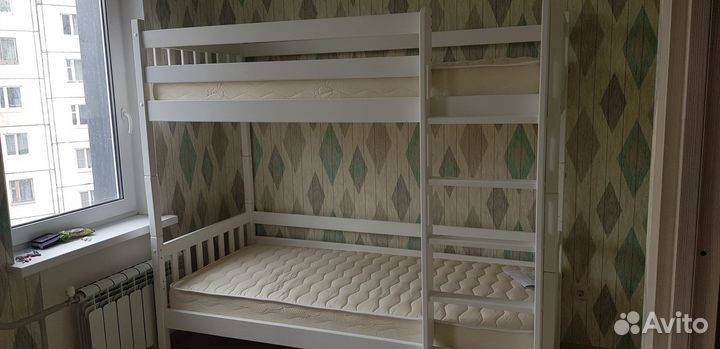 Двухъярусная кровать 2в1