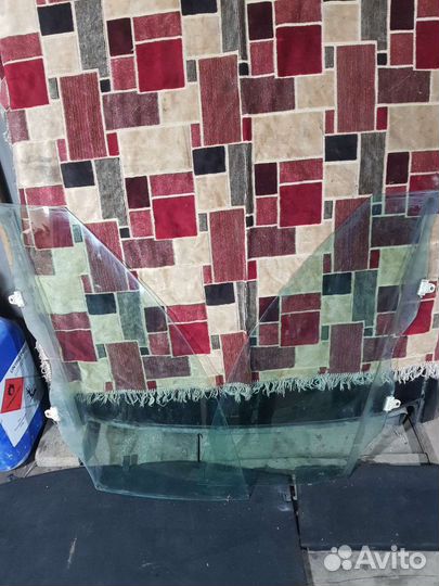 Стекло Nissan teana j31