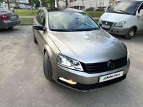 Volkswagen Passat 1.8 MT, 2012, 240 000 км, с пробегом, цена 1 050 000 руб.