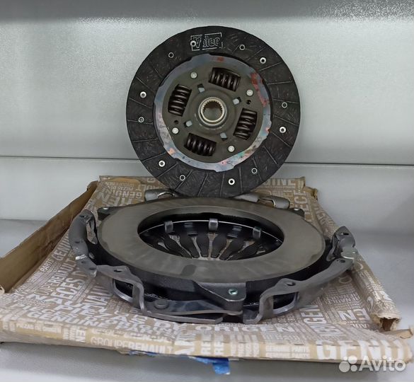Сцепление комплект Nissan Almera G15