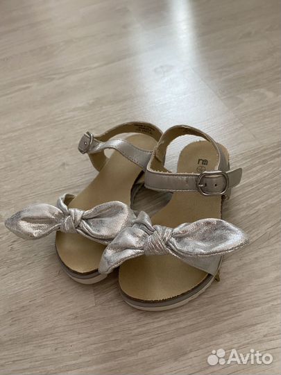 Босоножки для девочки