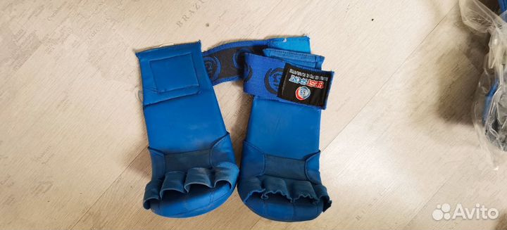 Перчатки для каратэ L bestsport