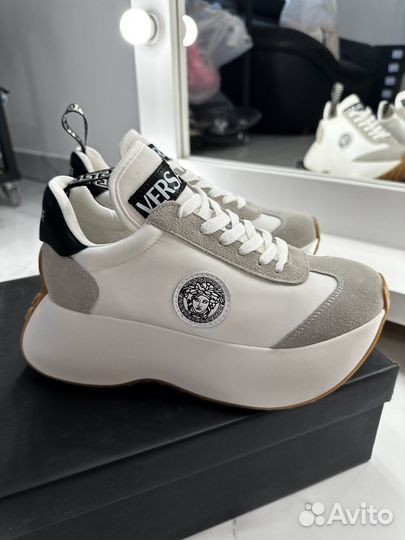 Кроссовки versace