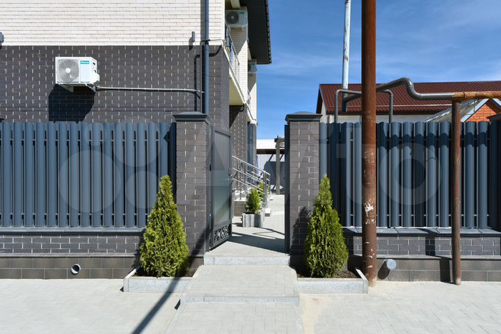 Коттедж 81 м² на участке 4 сот.