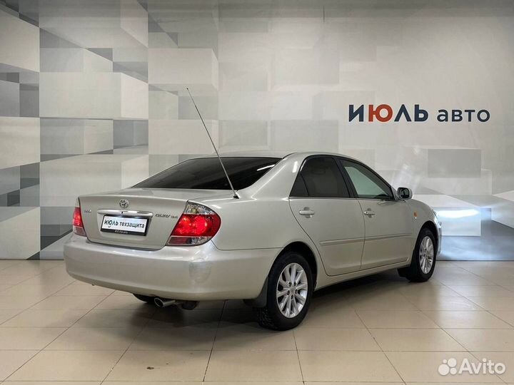 Toyota Camry 2.4 МТ, 2004, 324 185 км