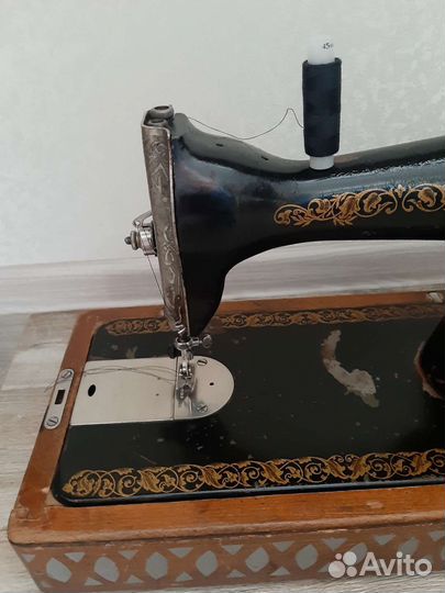 Швейная машинка пмз им.Калинина