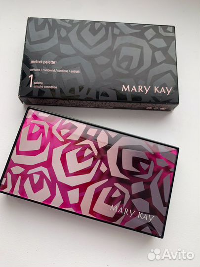 Футляр магнитный для теней и пудры