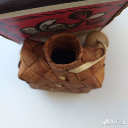Сувенирная фляжка из бересты