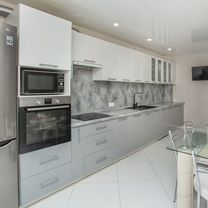 3-к. квартира, 95 м², 4/10 эт.