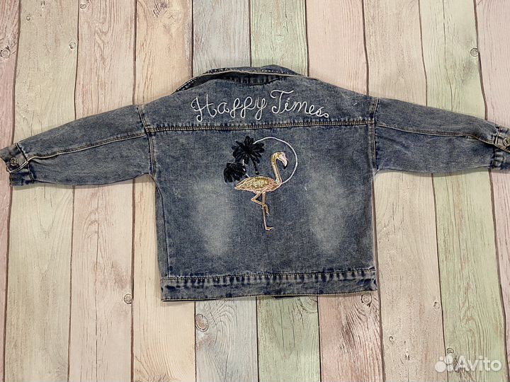 Джинсовая куртка для девочки