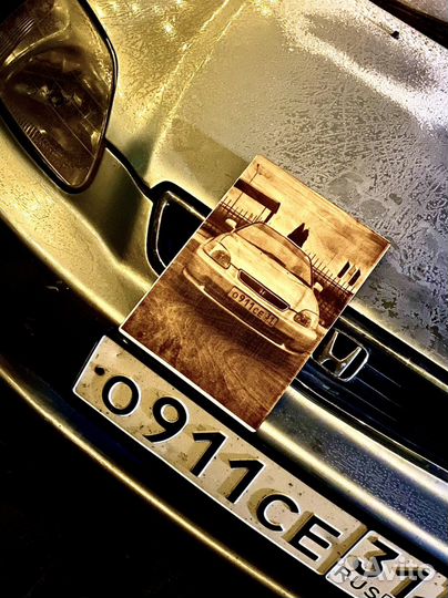 Идеальный подарок. Картина-постер на дереве