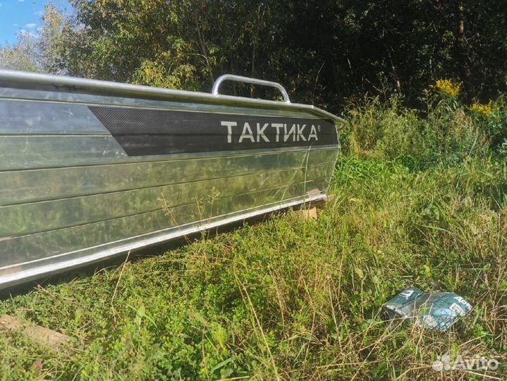 Алюминиевая моторная лодка Тактика-390Р