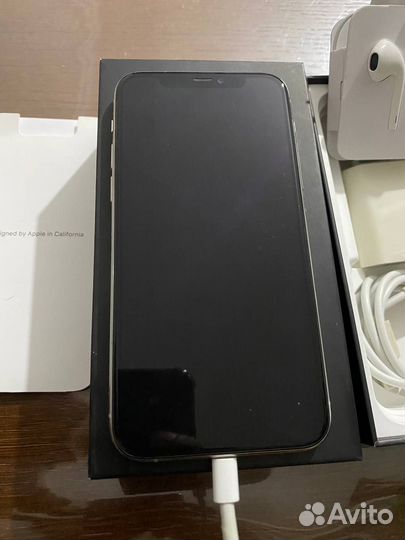 iPhone 11 Pro, 64 ГБ