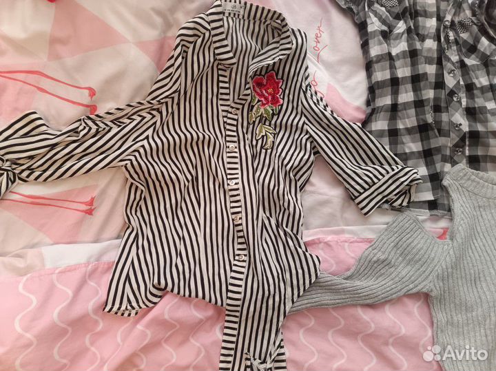 Отдам бесплатно женские вещи 40 42