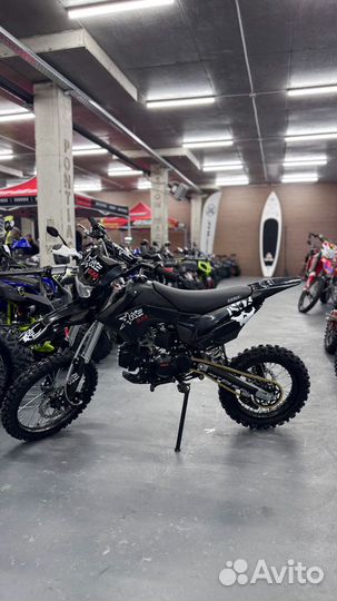 Питбайк BSE EXA125 17/14 Black (полуавтомат)