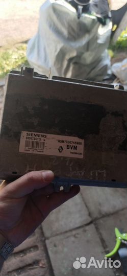 Эбу Renault safrane