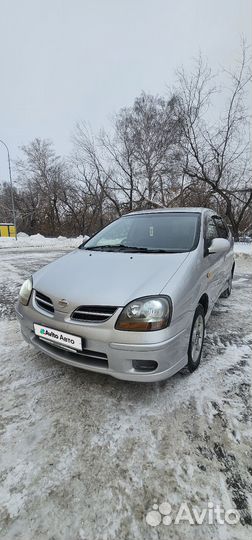 Nissan Tino 2.0 CVT, 2001, 250 000 км